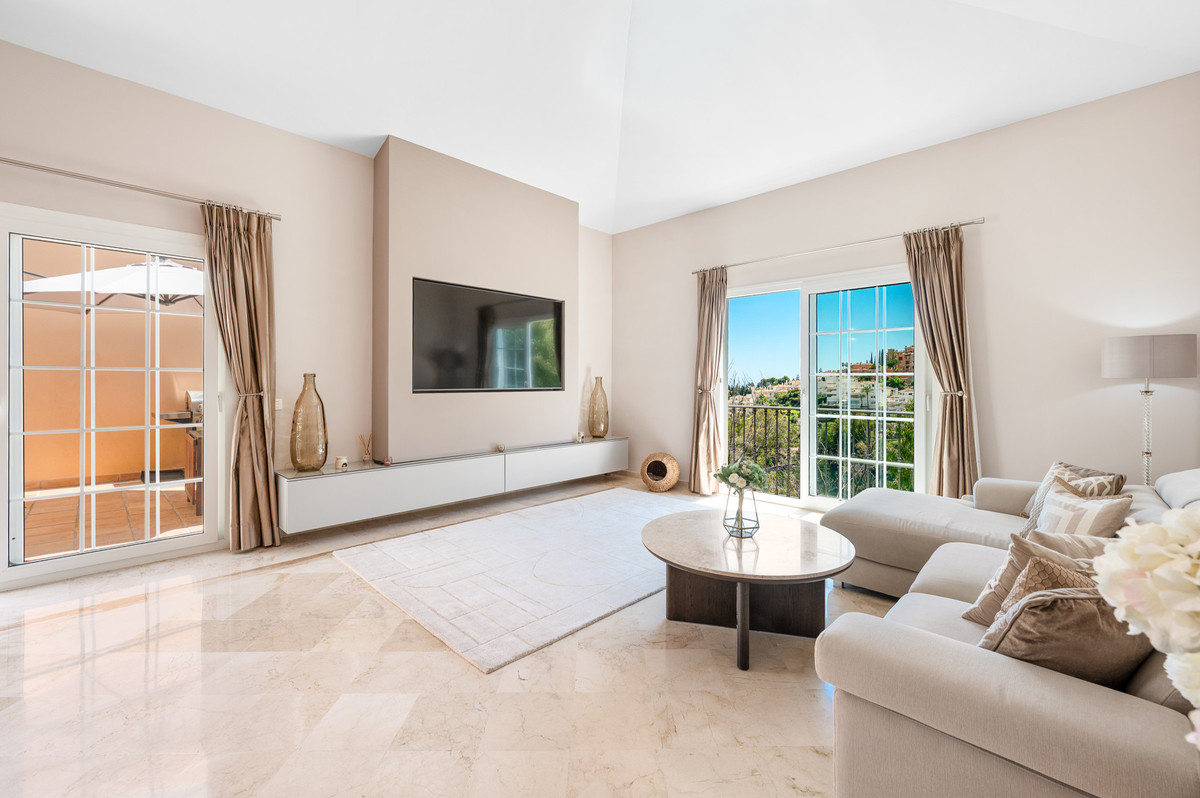 Appartement te koop in Nueva Andalucía | 3 slaapkamers H5406901