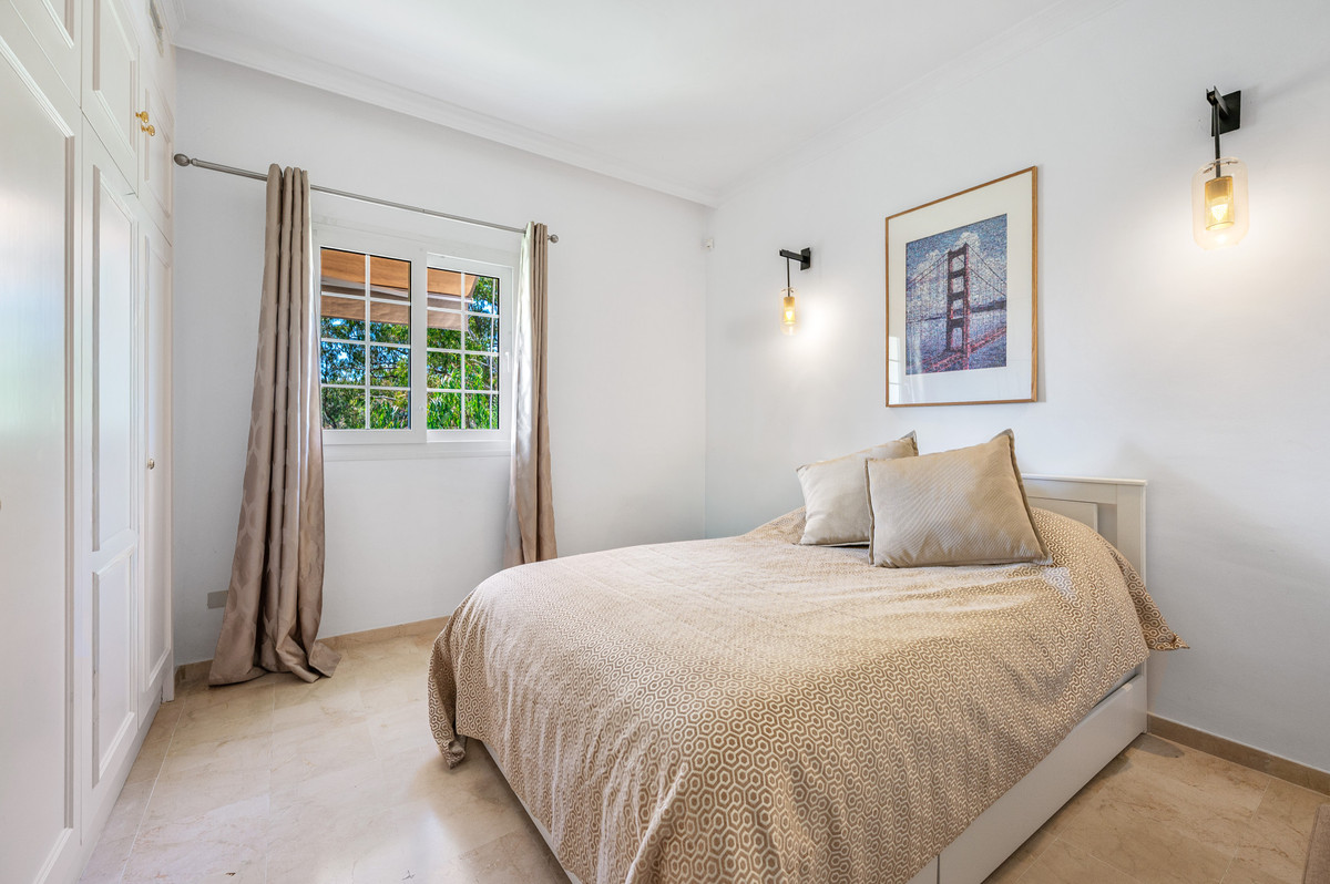 Appartement te koop in Nueva Andalucía | 3 slaapkamers H5406901