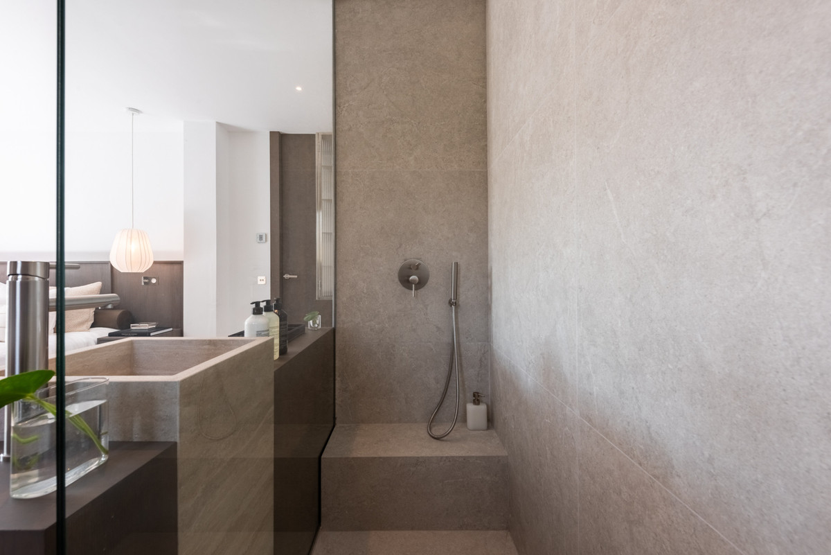 Appartement te koop in Nueva Andalucía | 3 slaapkamers H5406937