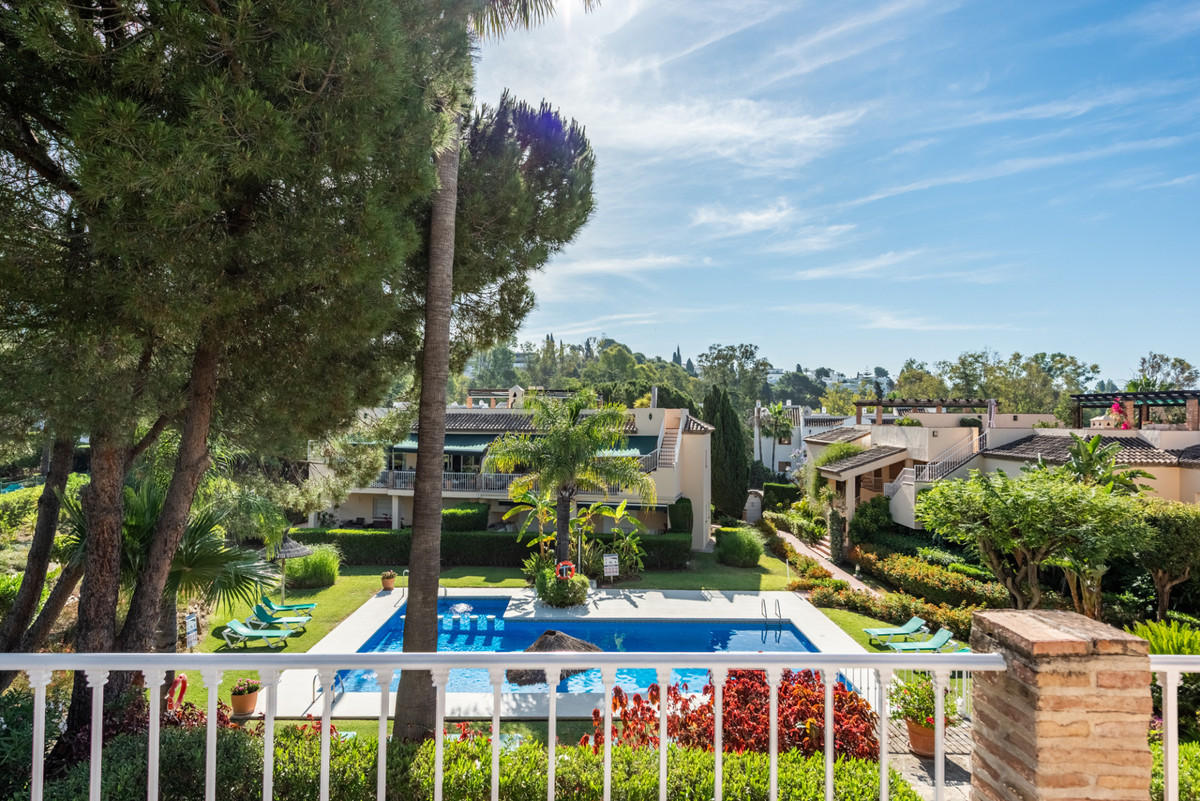 Appartement te koop in Nueva Andalucía | 3 slaapkamers H5406937