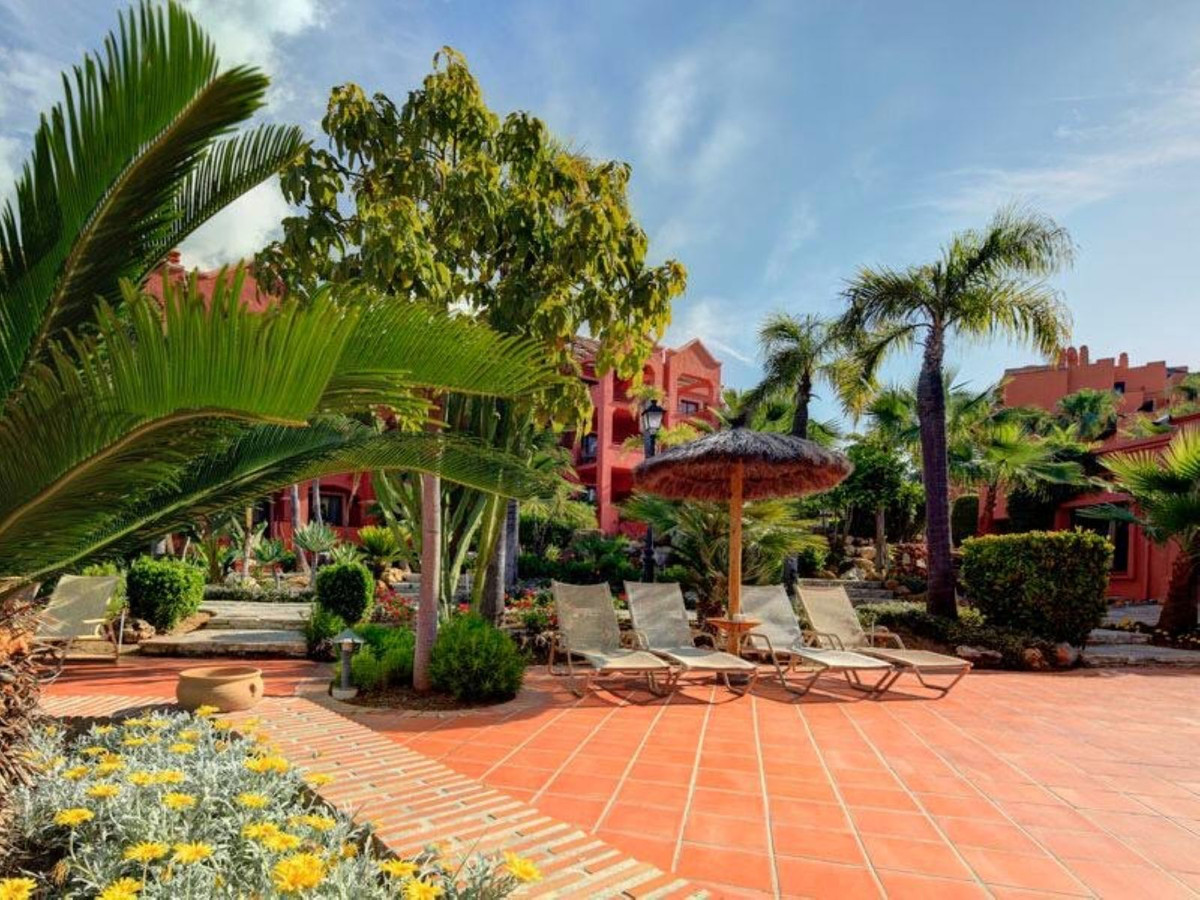 Appartement te koop in Nueva Andalucía | 2 slaapkamers H5407990