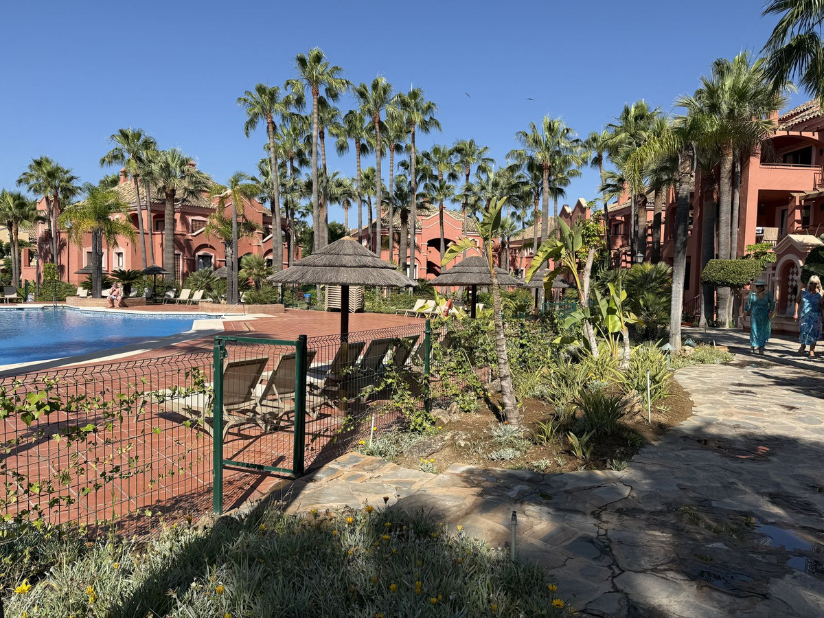 Appartement te koop in Nueva Andalucía | 2 slaapkamers H5407990