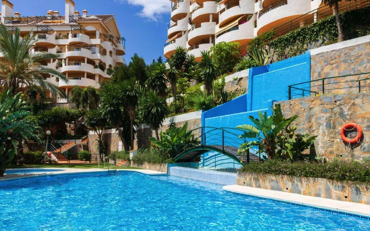 Appartement te koop in Nueva Andalucía | 2 slaapkamers H5410489
