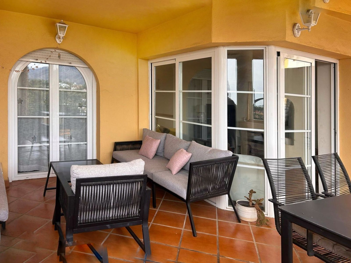 Appartement te koop in Nueva Andalucía | 2 slaapkamers H5410489