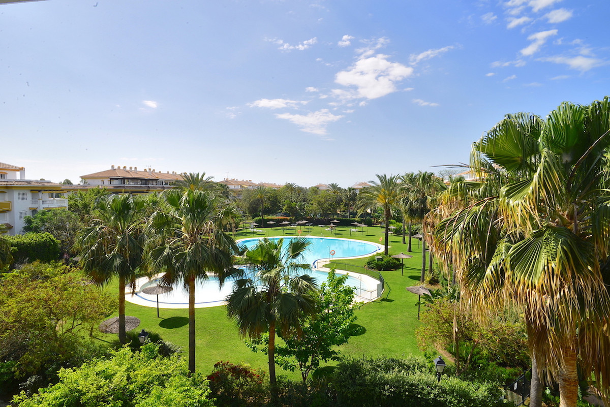 Appartement te koop in Nueva Andalucía | 3 slaapkamers H5414161