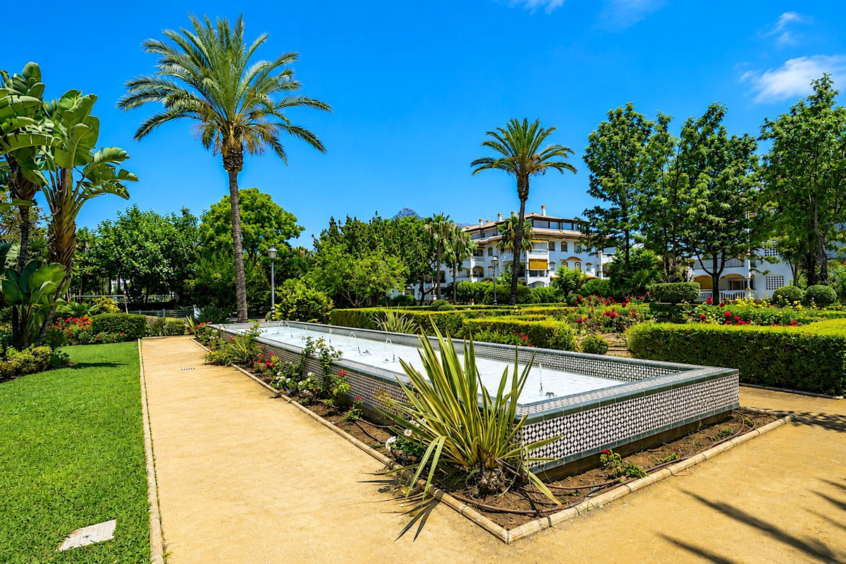 Appartement te koop in Nueva Andalucía | 3 slaapkamers H5414161
