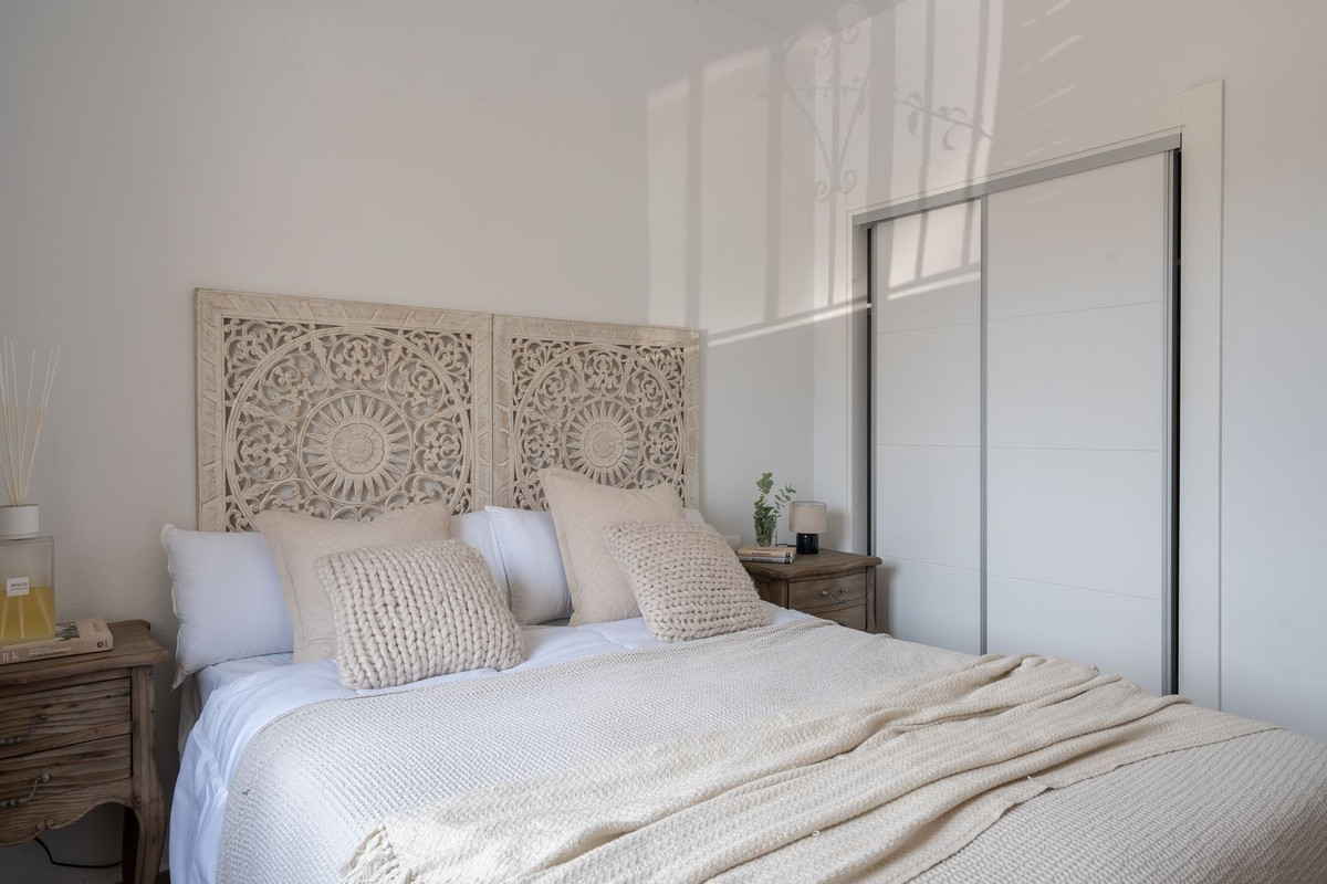 Appartement te koop in Nueva Andalucía | 2 slaapkamers H5414431