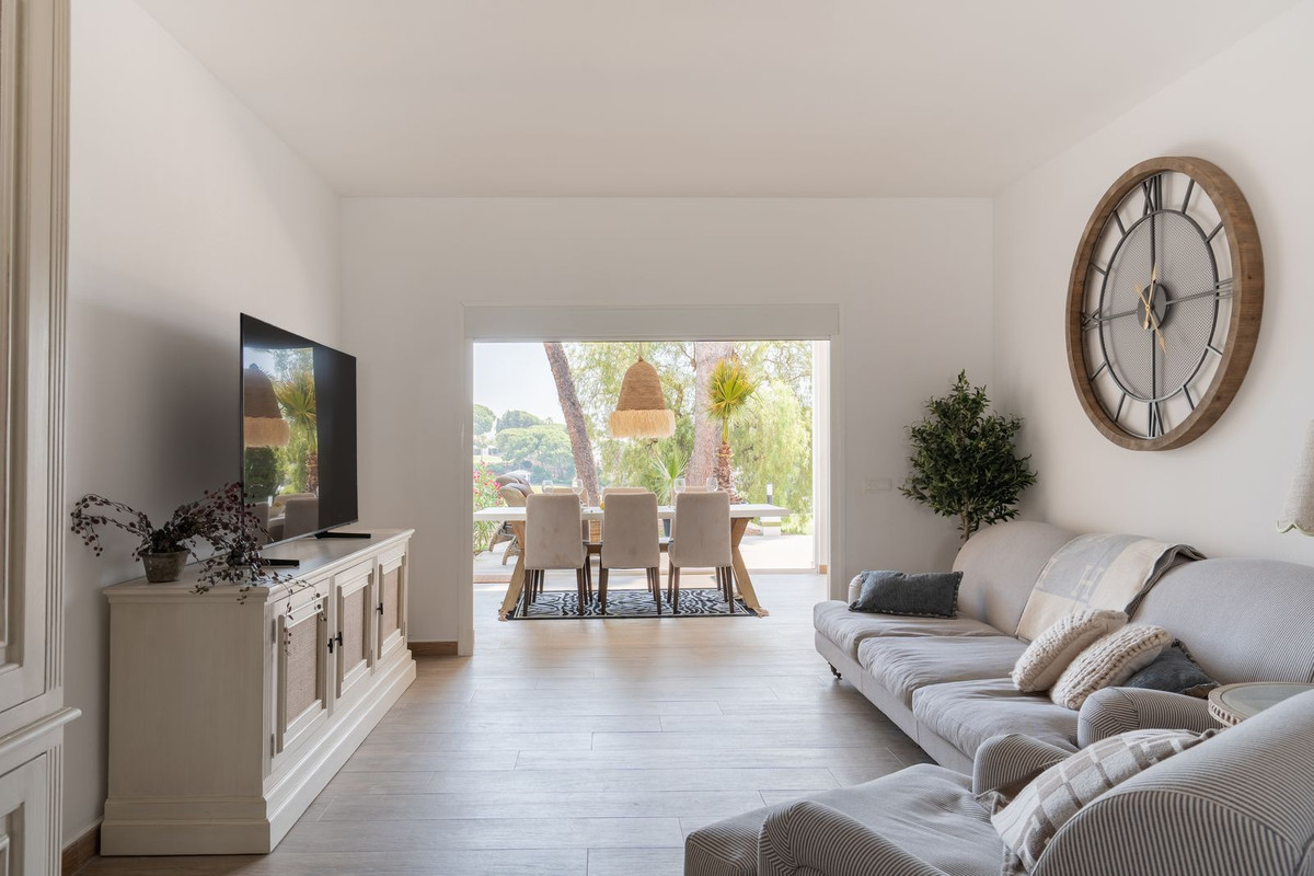 Appartement te koop in Nueva Andalucía | 2 slaapkamers H5414431