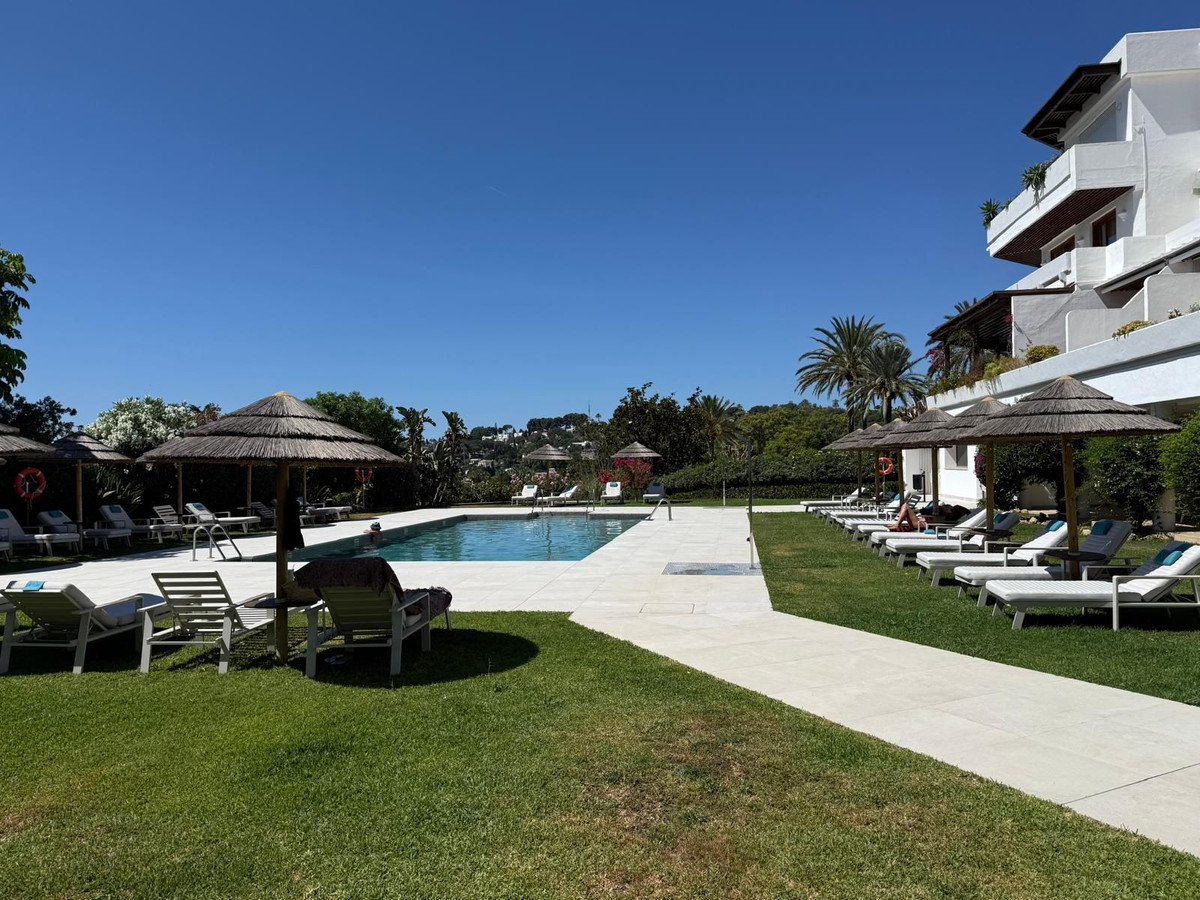 Appartement te koop in Nueva Andalucía | 1 slaapkamers H5419879