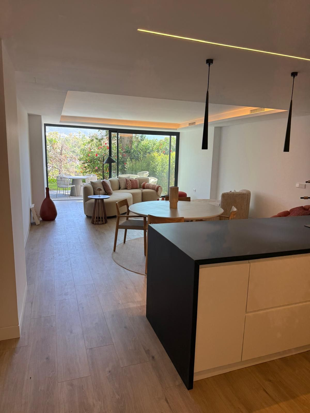 Appartement te koop in Nueva Andalucía | 1 slaapkamers H5419879