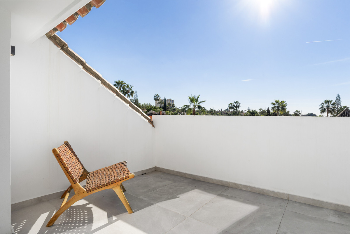 Appartement te koop in Nueva Andalucía | 6 slaapkamers H5421445