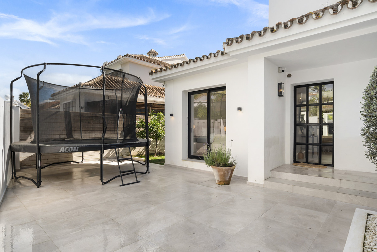 Appartement te koop in Nueva Andalucía | 6 slaapkamers H5421445