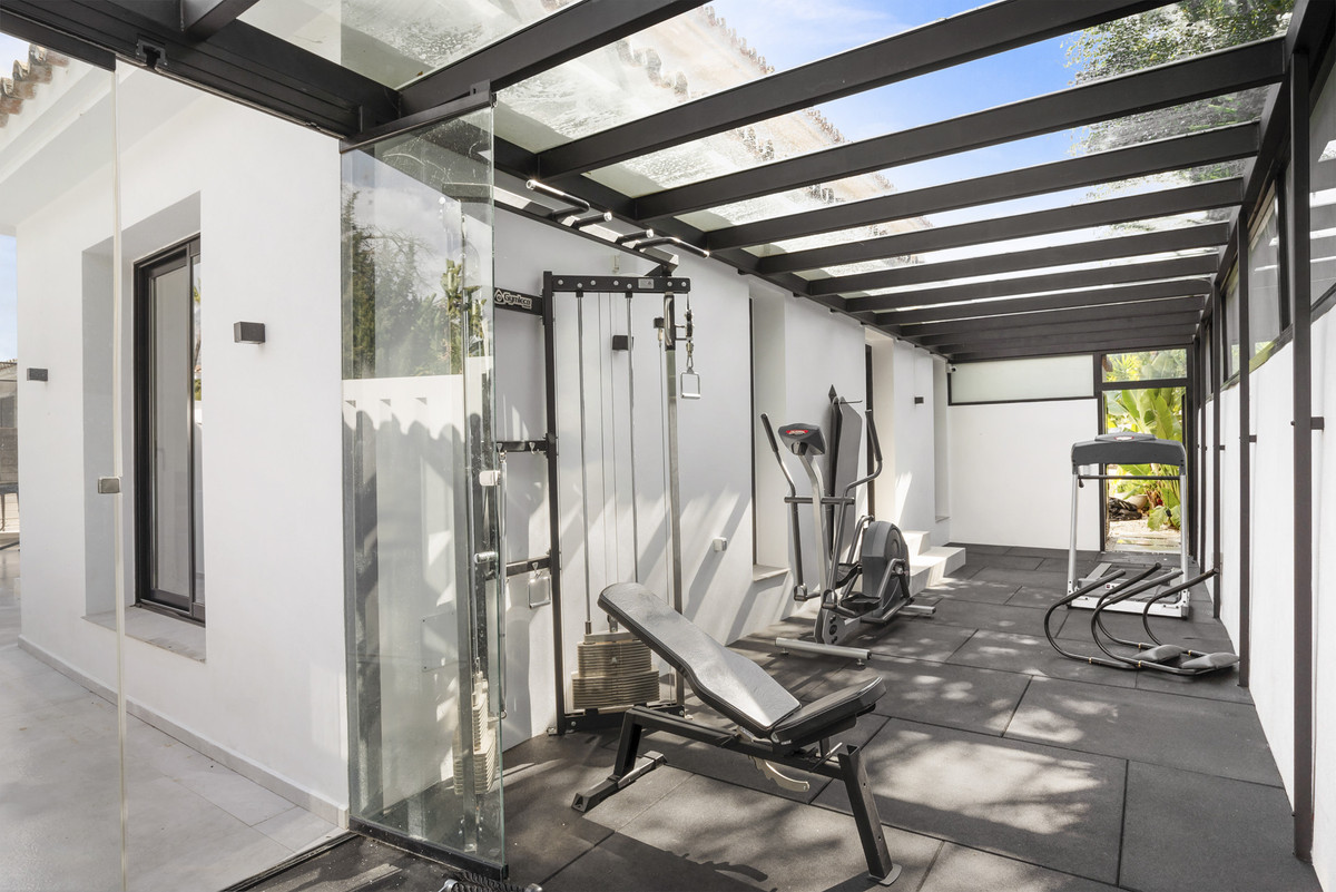 Appartement te koop in Nueva Andalucía | 6 slaapkamers H5421445