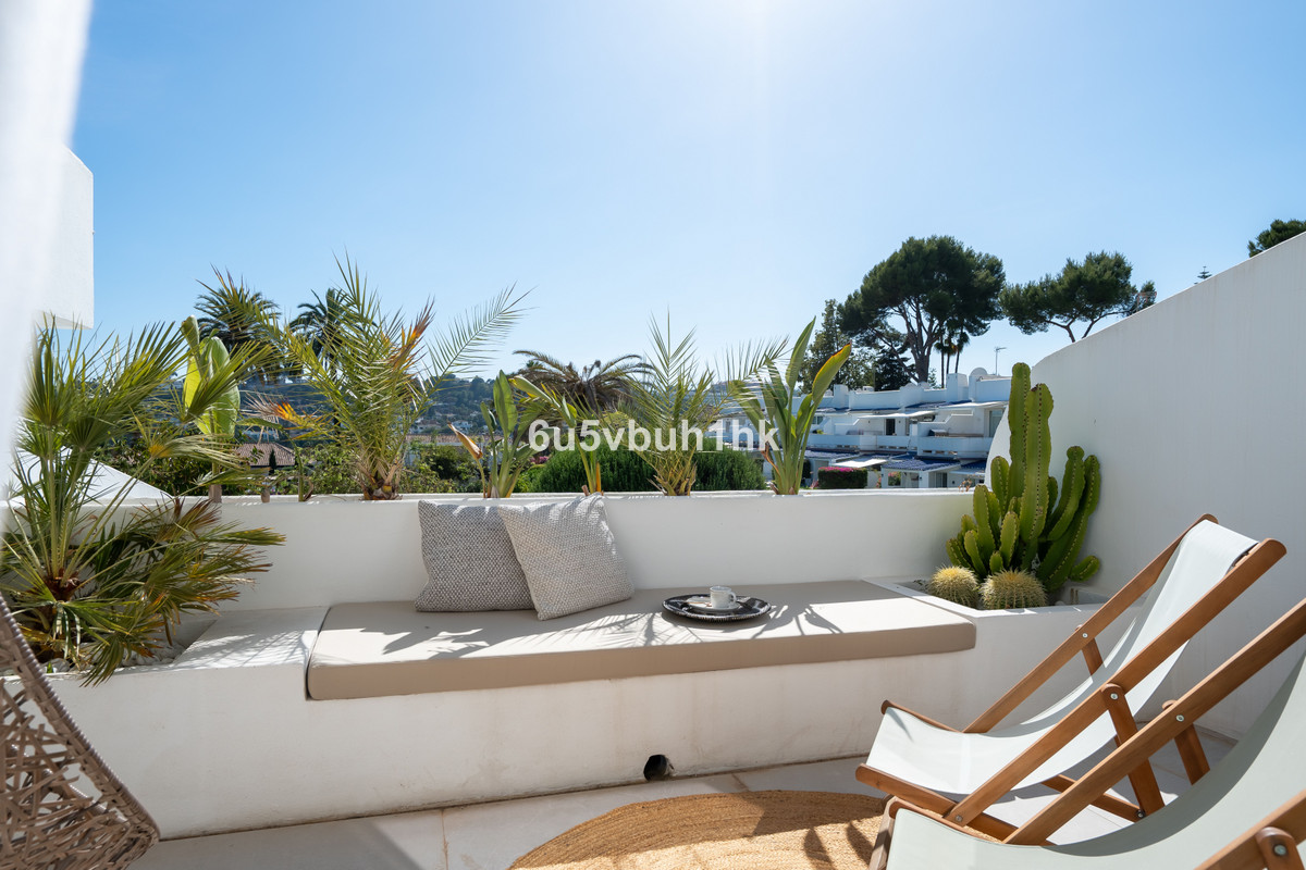 Appartement te koop in Nueva Andalucía | 4 slaapkamers H5421829