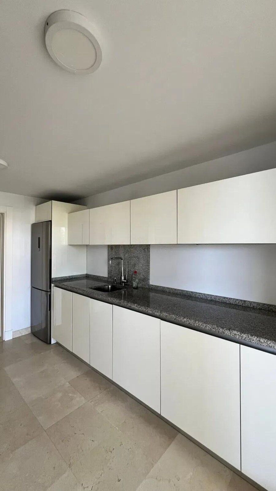Appartement te koop in Nueva Andalucía | 2 slaapkamers H5423332