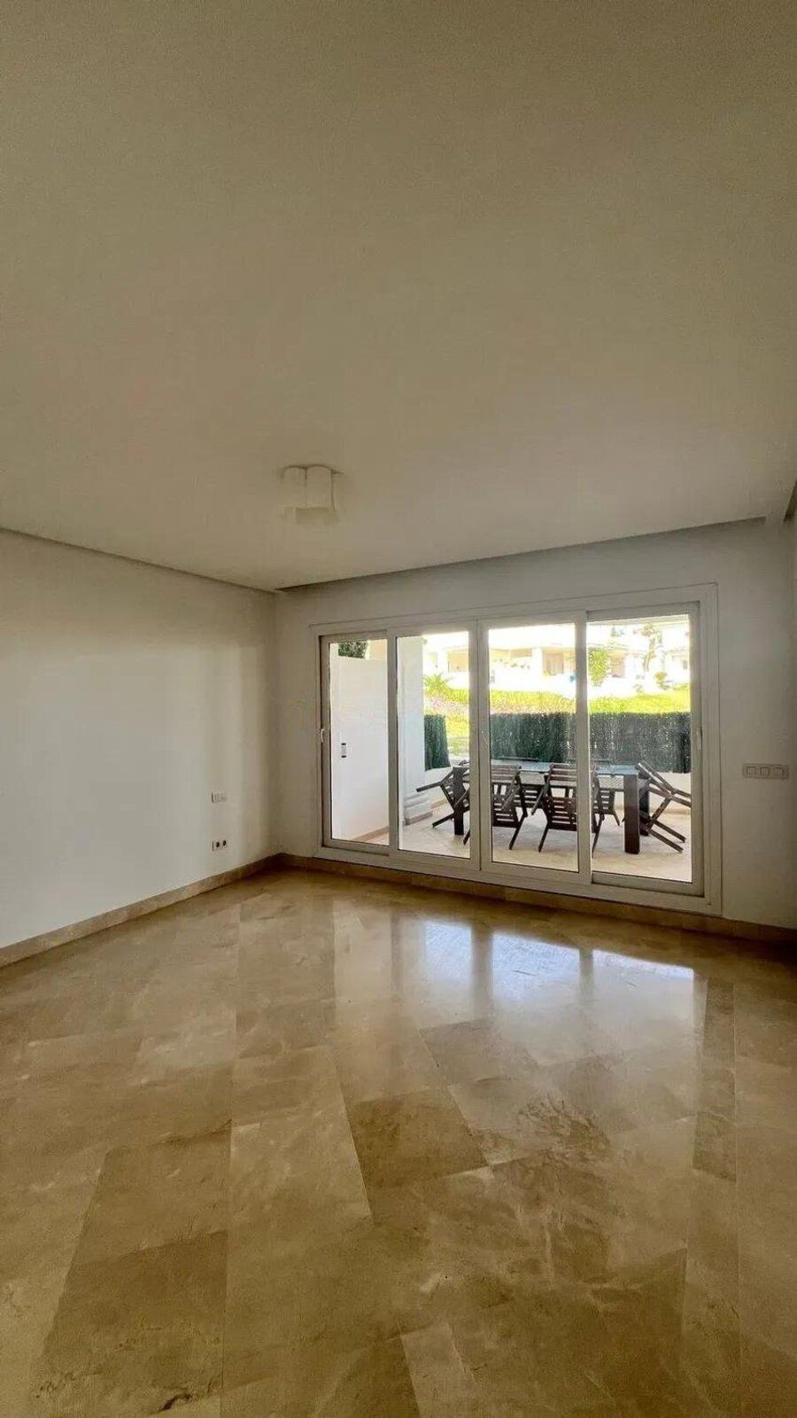 Appartement te koop in Nueva Andalucía | 2 slaapkamers H5423332