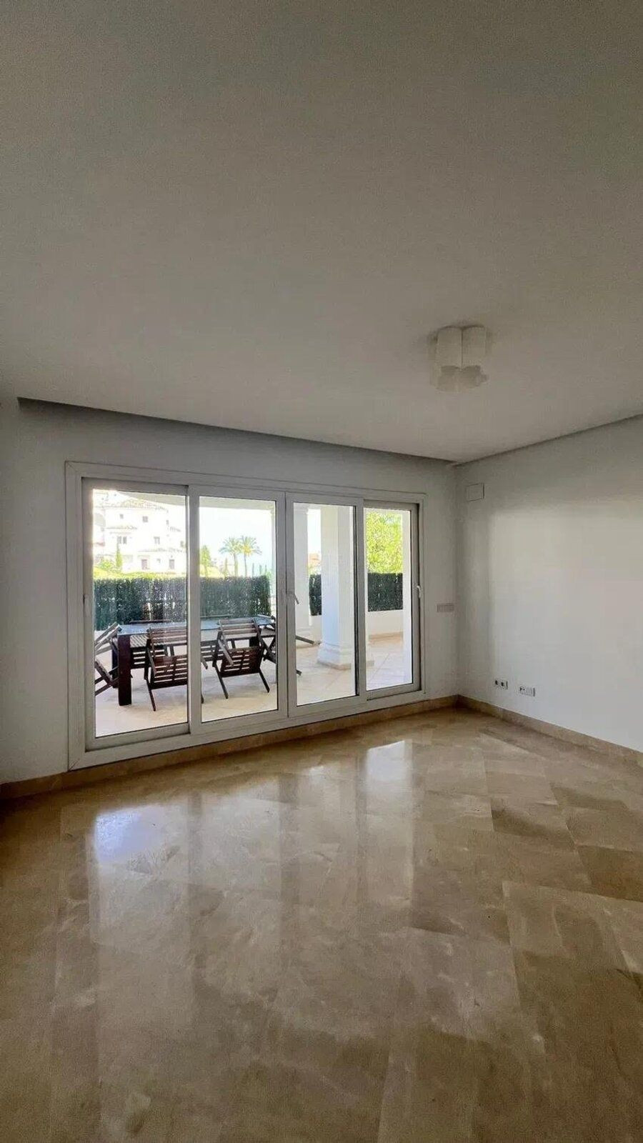 Appartement te koop in Nueva Andalucía | 2 slaapkamers H5423332