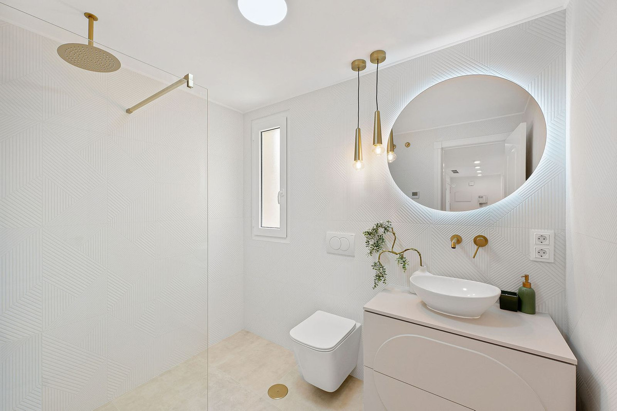 Appartement te koop in Nueva Andalucía | 3 slaapkamers H5423398