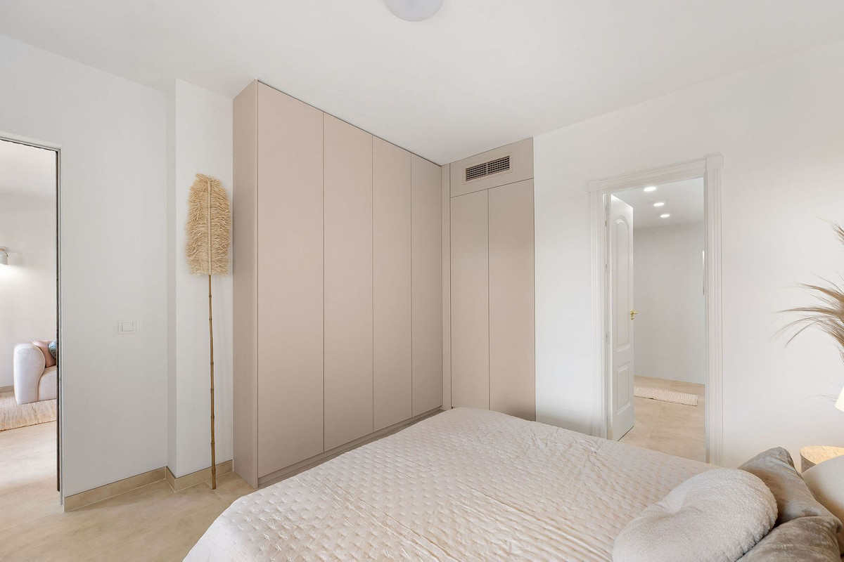 Appartement te koop in Nueva Andalucía | 3 slaapkamers H5423398