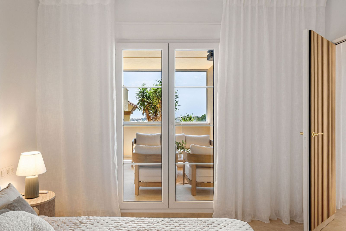 Appartement te koop in Nueva Andalucía | 3 slaapkamers H5423398