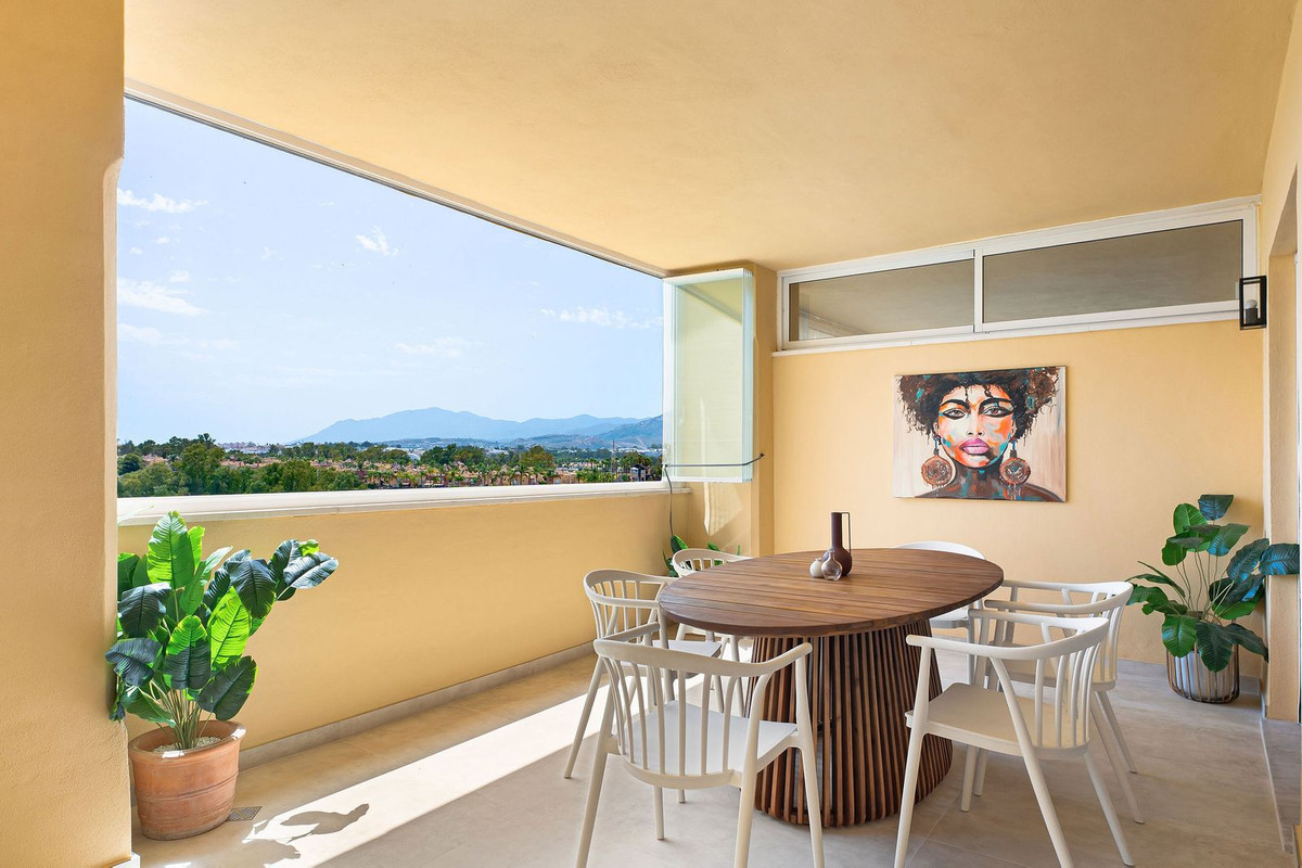 Appartement te koop in Nueva Andalucía | 3 slaapkamers H5423398