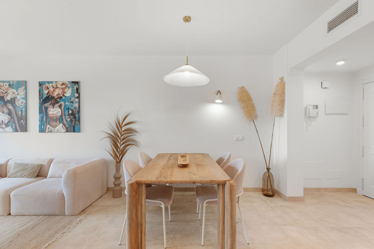 Appartement te koop in Nueva Andalucía | 3 slaapkamers H5423398