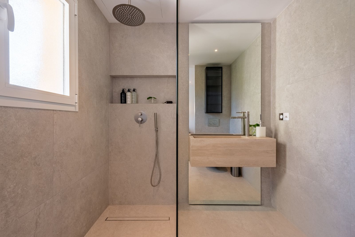 Property main view 30