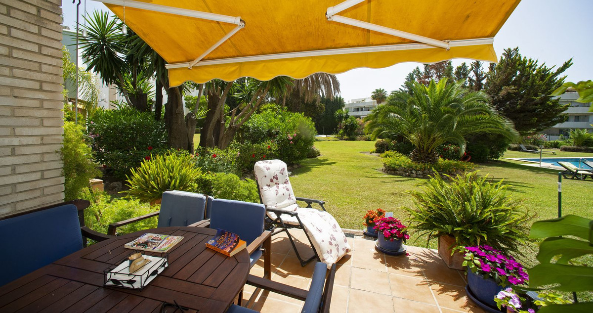 Appartement te koop in Nueva Andalucía | 3 slaapkamers H5426008