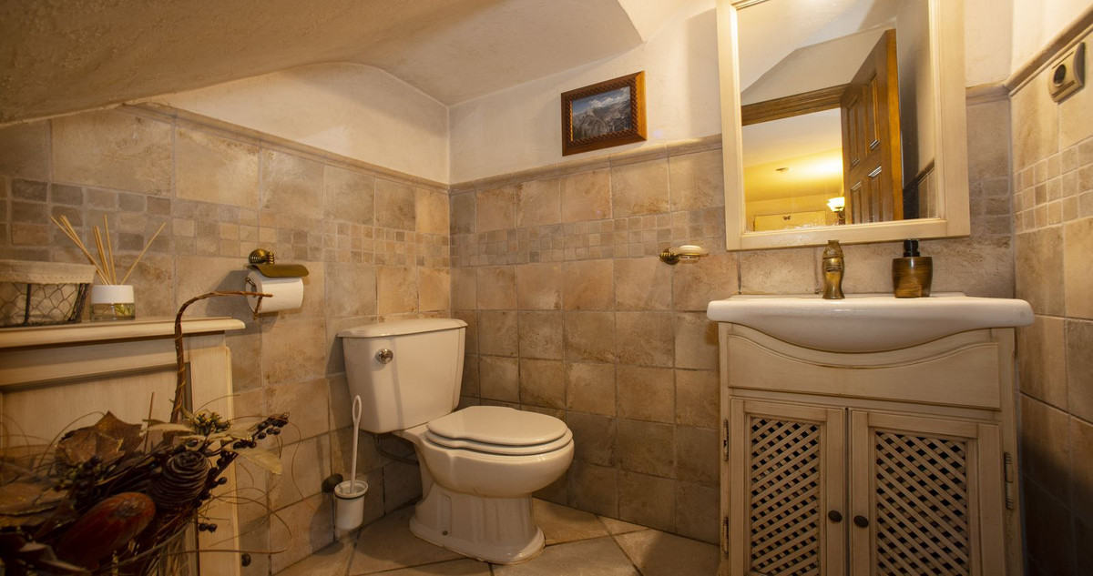 Appartement te koop in Nueva Andalucía | 3 slaapkamers H5426008