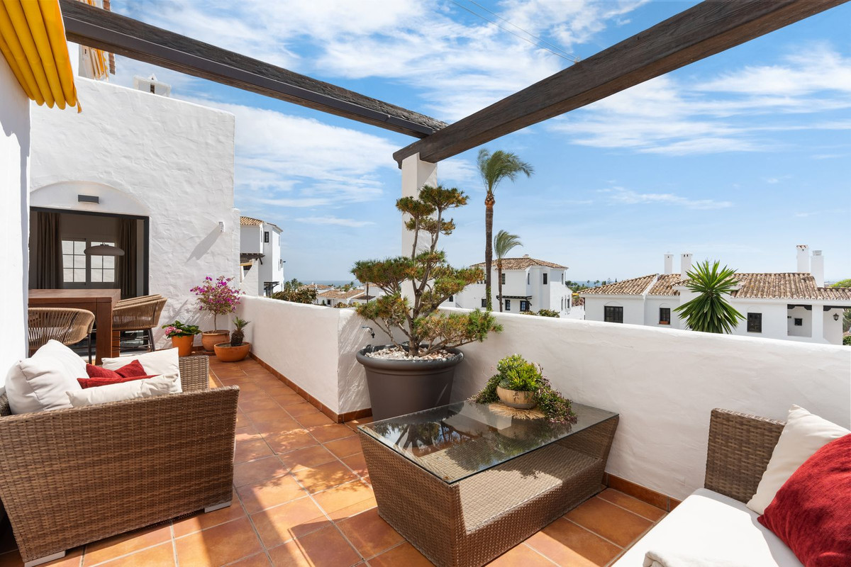Appartement te koop in Nueva Andalucía | 3 slaapkamers H5426959