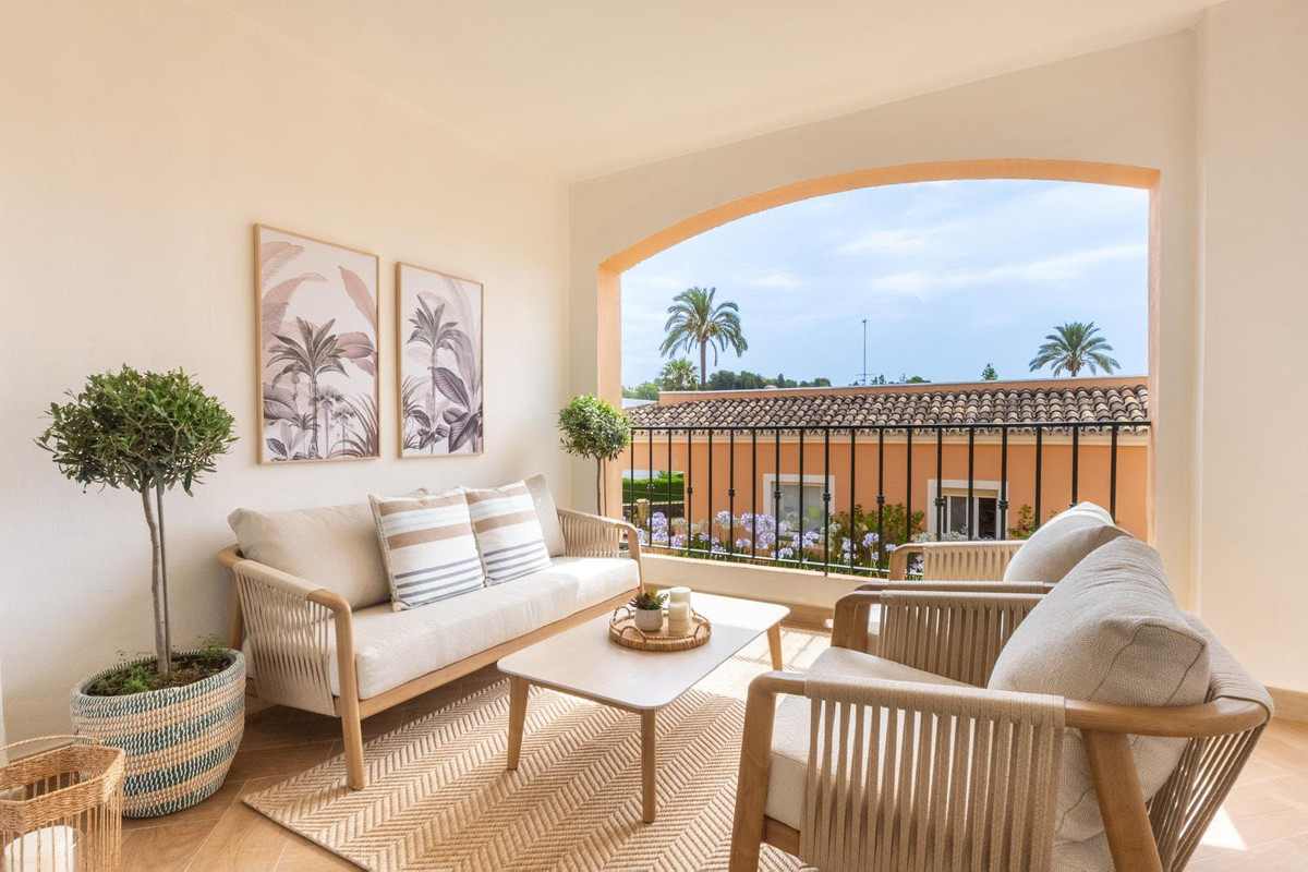 Appartement te koop in Nueva Andalucía | 3 slaapkamers H5428171