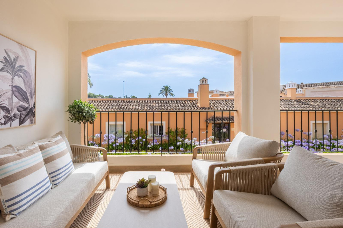 Appartement te koop in Nueva Andalucía | 3 slaapkamers H5428171