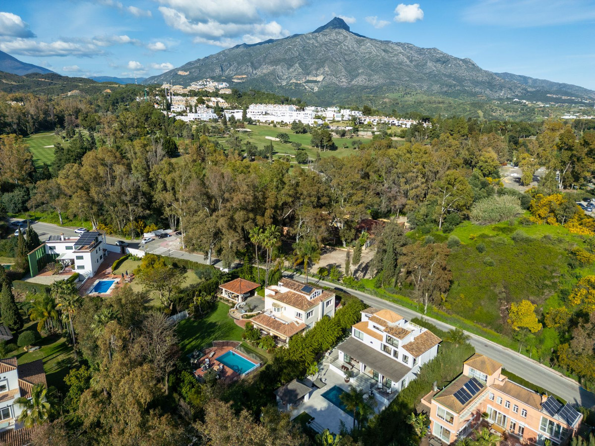 Appartement te koop in Nueva Andalucía | 5 slaapkamers H5429575