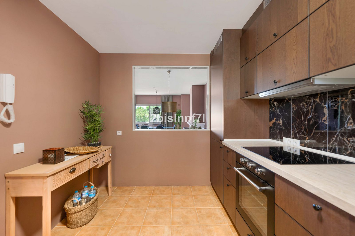 Appartement te koop in Nueva Andalucía | 3 slaapkamers H5429593