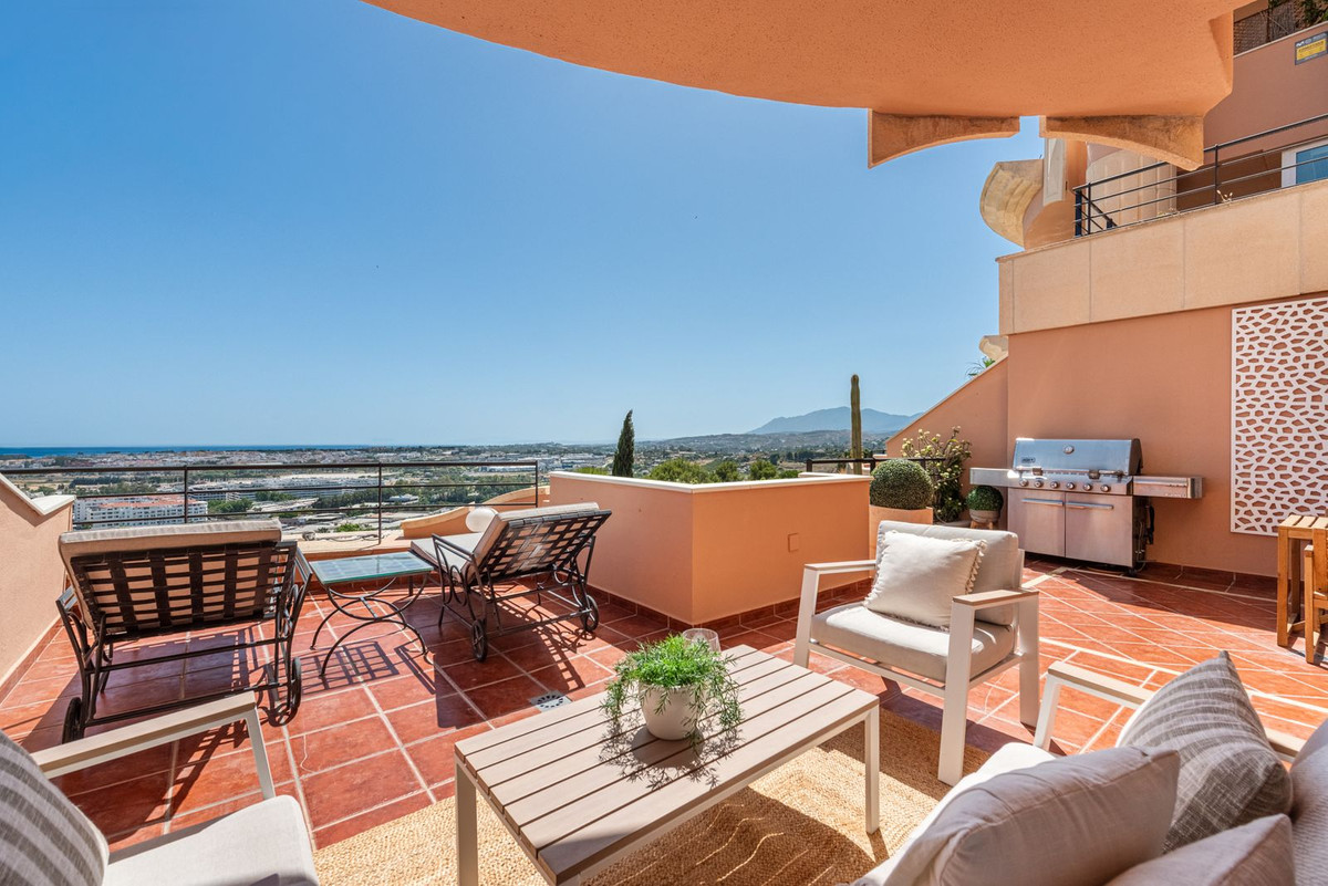 Appartement te koop in Nueva Andalucía | 2 slaapkamers H5429632