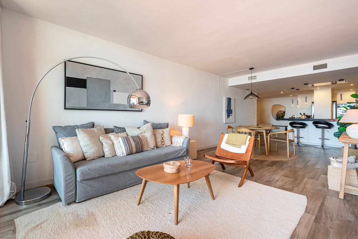 Appartement te koop in Nueva Andalucía | 2 slaapkamers H5429632