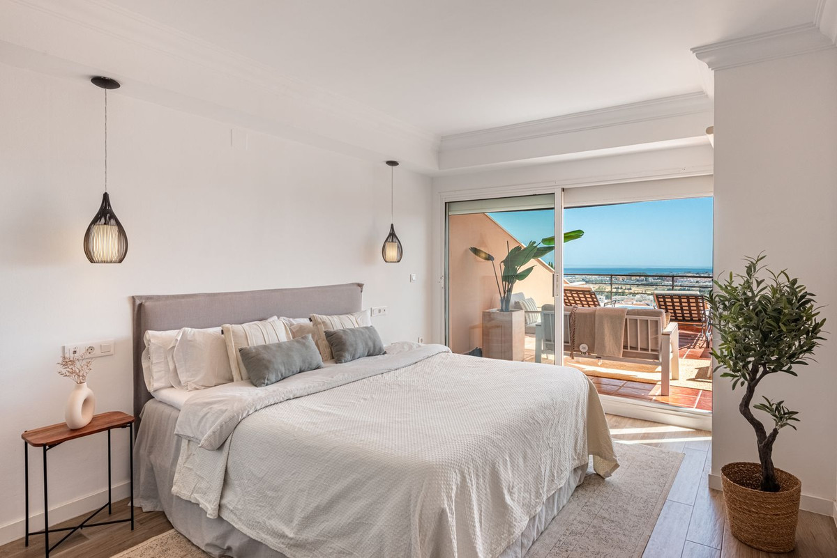 Appartement te koop in Nueva Andalucía | 2 slaapkamers H5429632