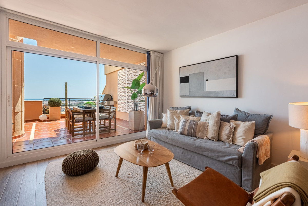 Appartement te koop in Nueva Andalucía | 2 slaapkamers H5429632