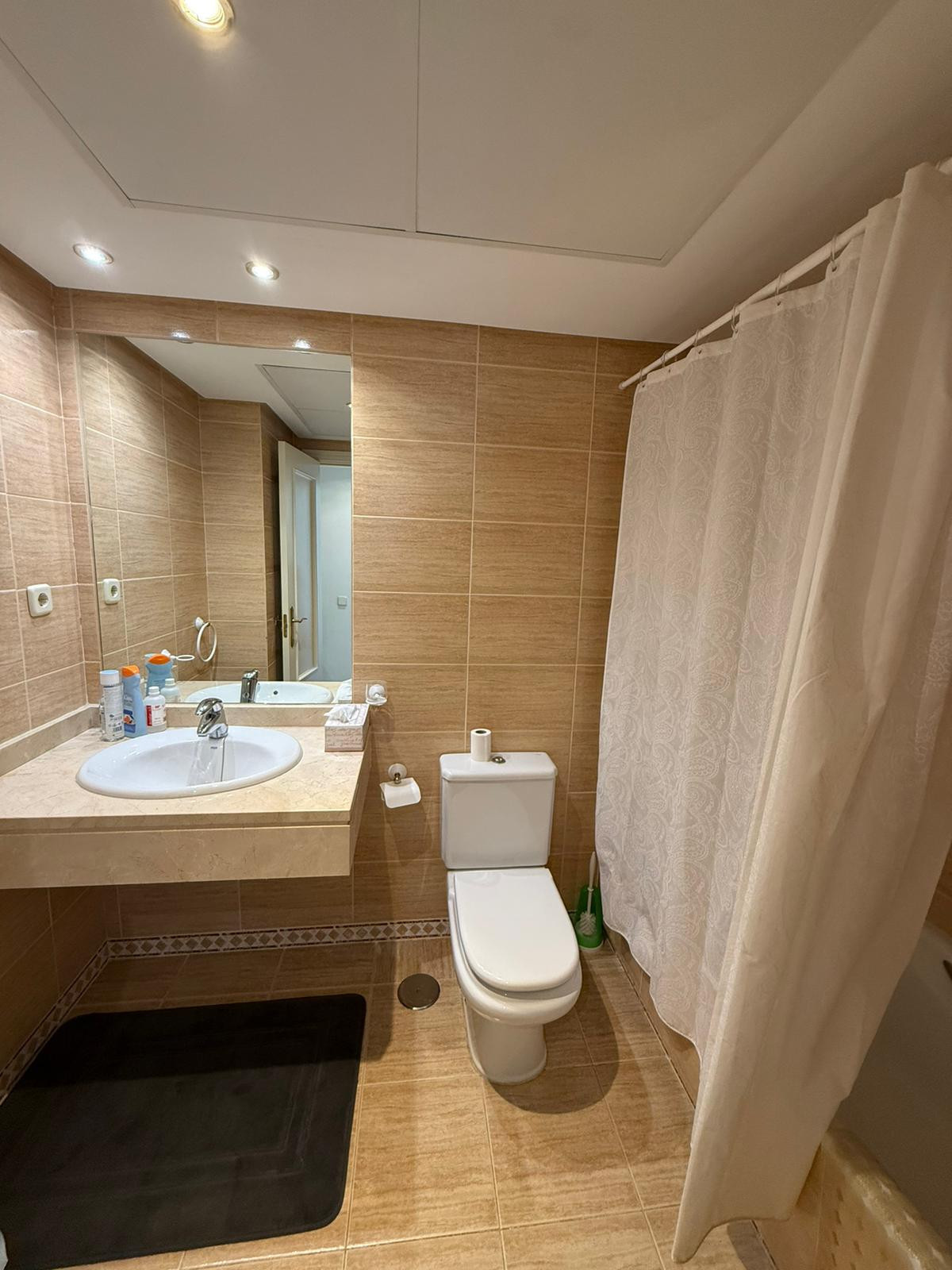 Appartement te koop in Nueva Andalucía | 2 slaapkamers H5431426