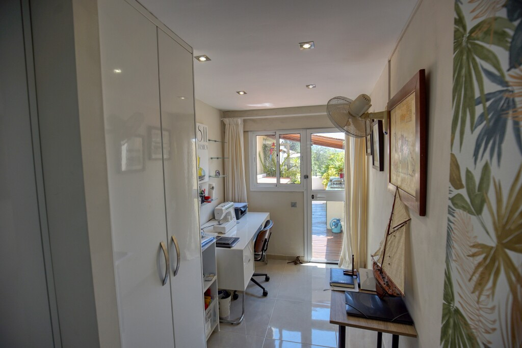 Appartement te koop in Nueva Andalucía | 4 slaapkamers H5432911