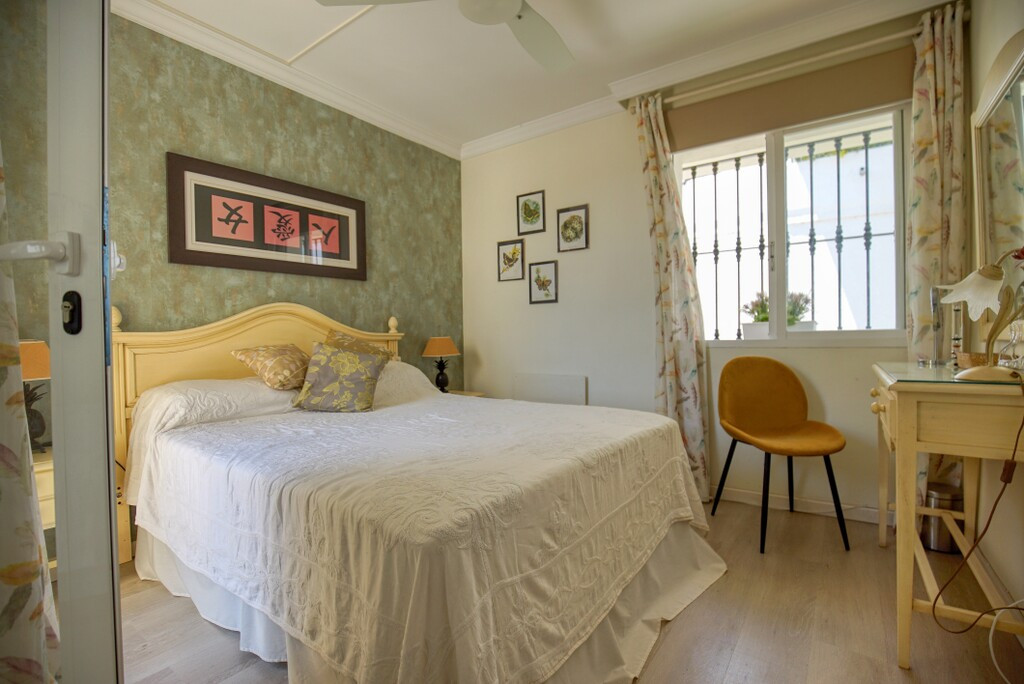 Appartement te koop in Nueva Andalucía | 4 slaapkamers H5432911