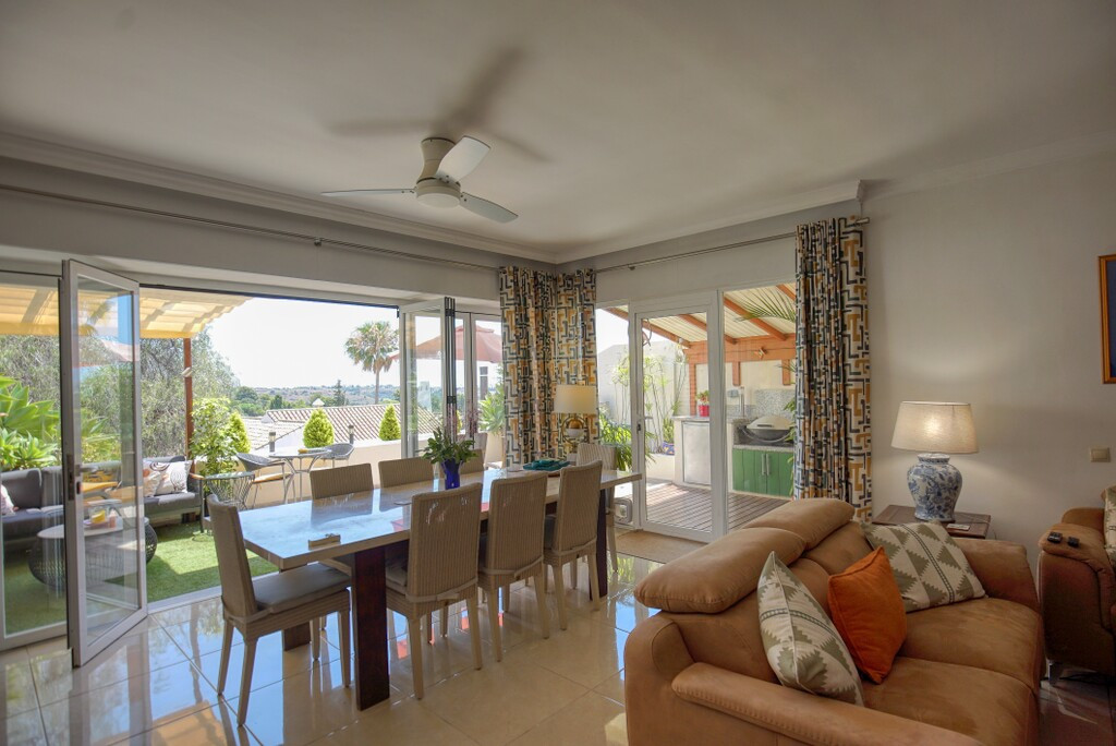 Appartement te koop in Nueva Andalucía | 4 slaapkamers H5432911