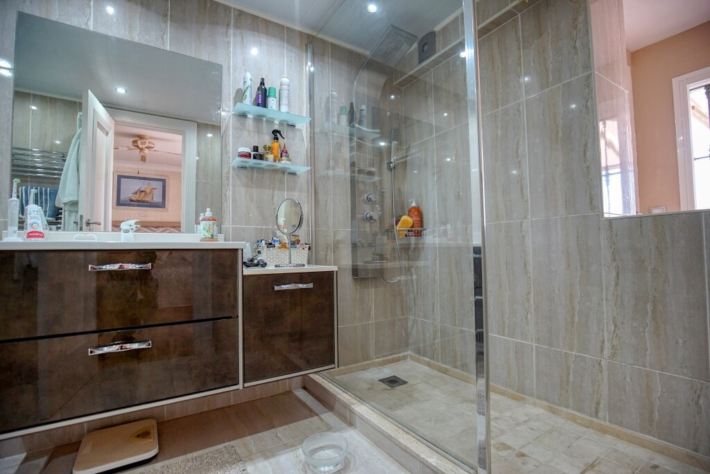 Appartement te koop in Nueva Andalucía | 4 slaapkamers H5432911