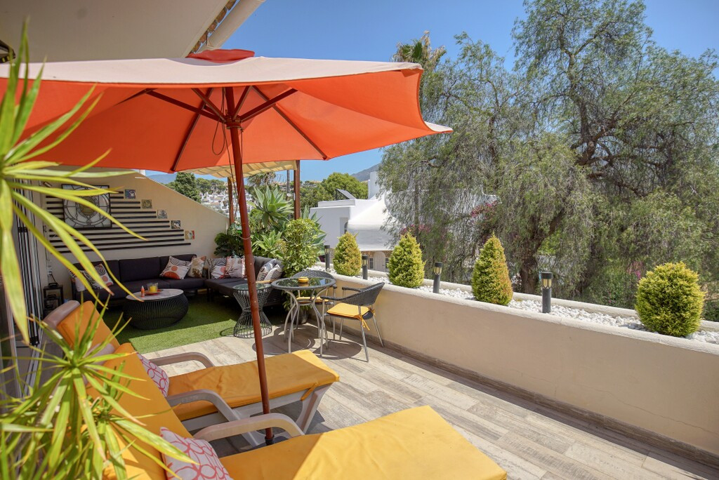 Appartement te koop in Nueva Andalucía | 4 slaapkamers H5432911