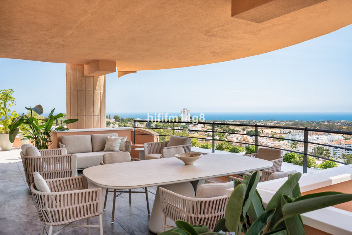 Appartement te koop in Nueva Andalucía | 3 slaapkamers H5435245