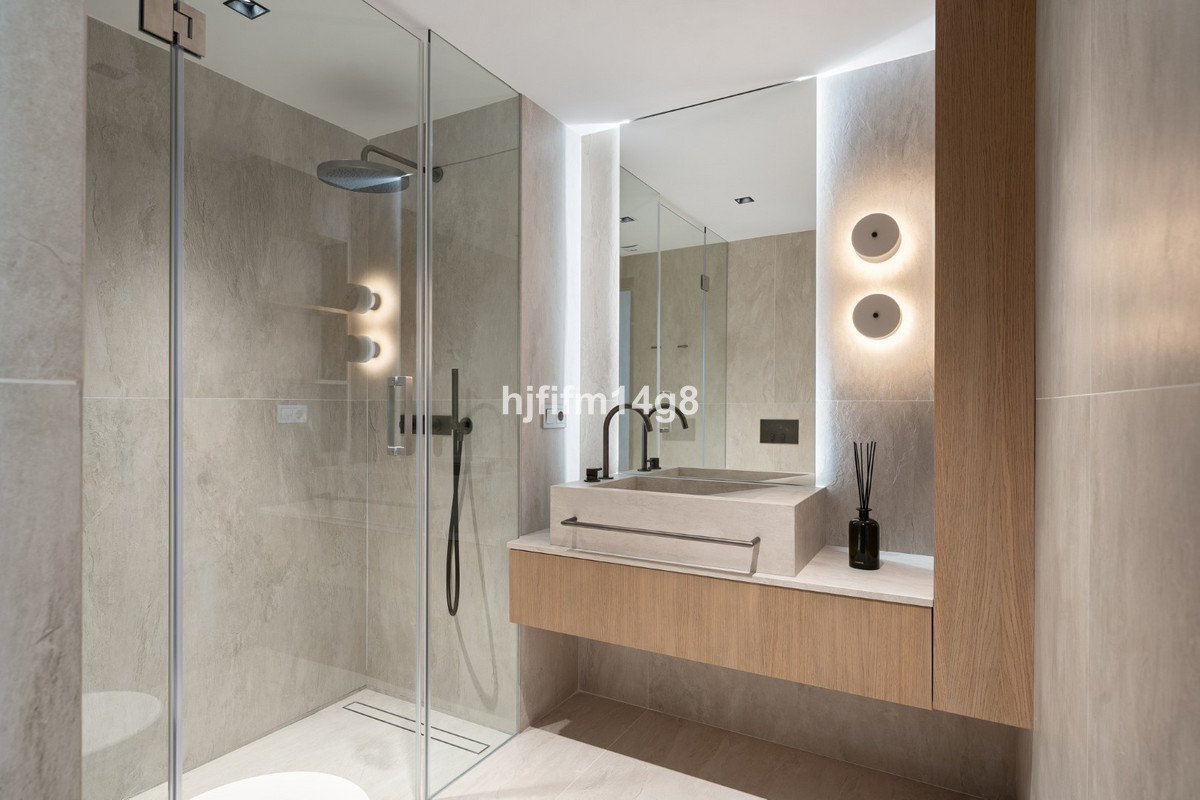 Appartement te koop in Nueva Andalucía | 3 slaapkamers H5435245