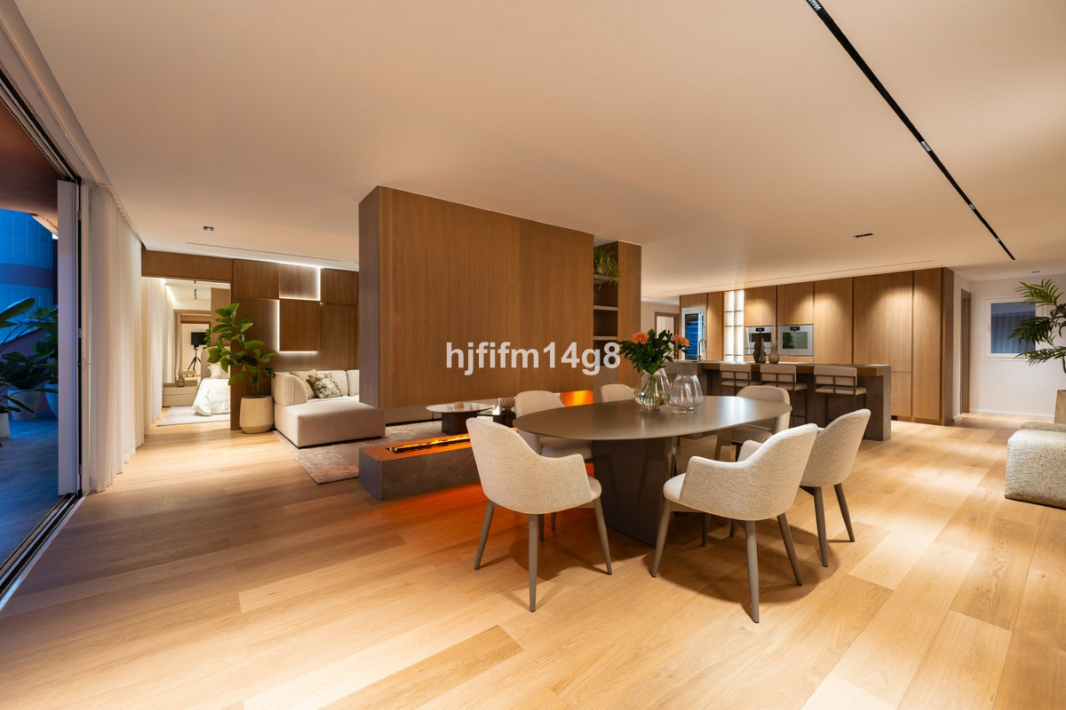 Appartement te koop in Nueva Andalucía | 3 slaapkamers H5435245