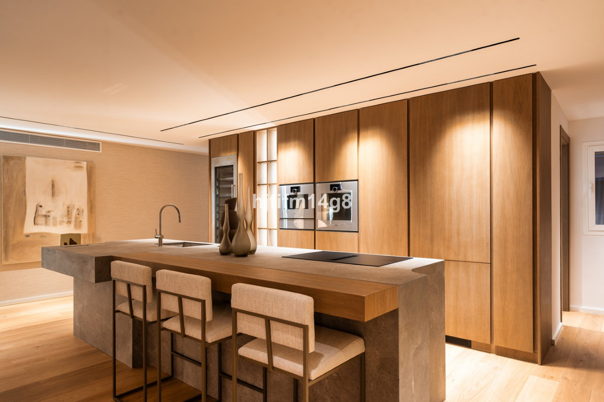 Appartement te koop in Nueva Andalucía | 3 slaapkamers H5435245