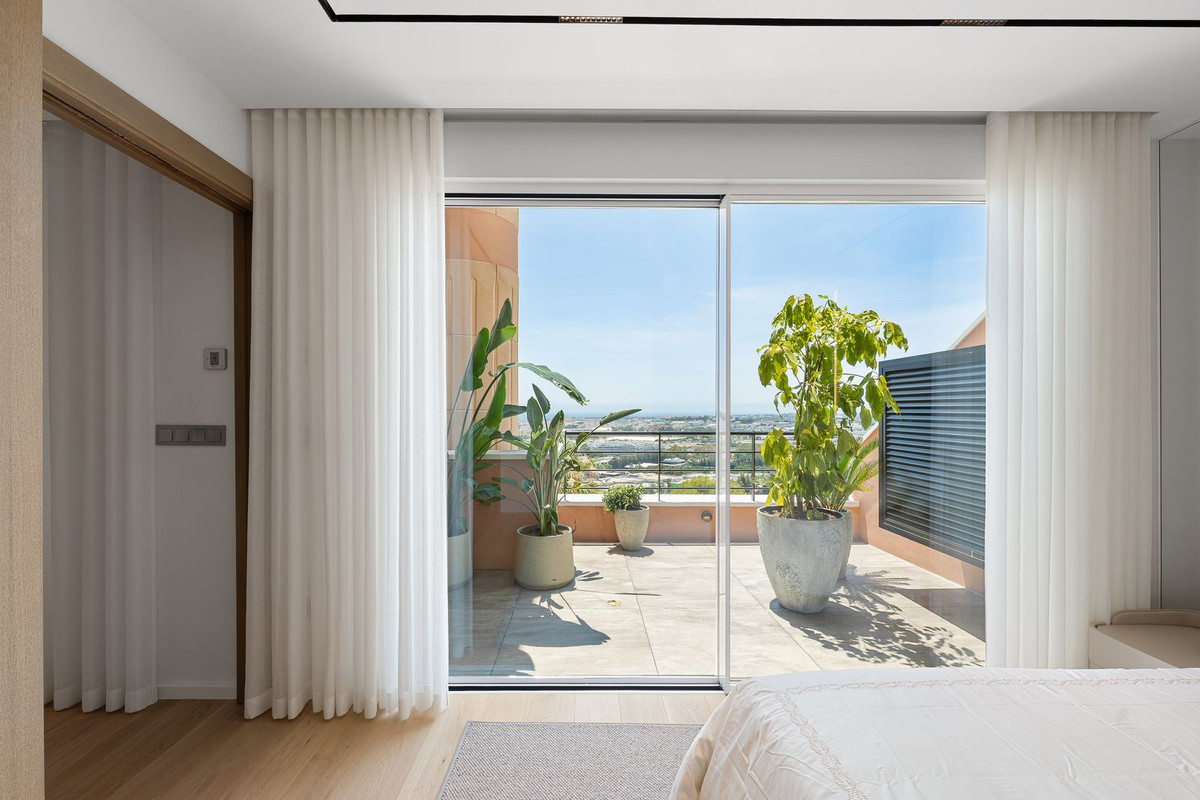 Appartement te koop in Nueva Andalucía | 3 slaapkamers H5435983