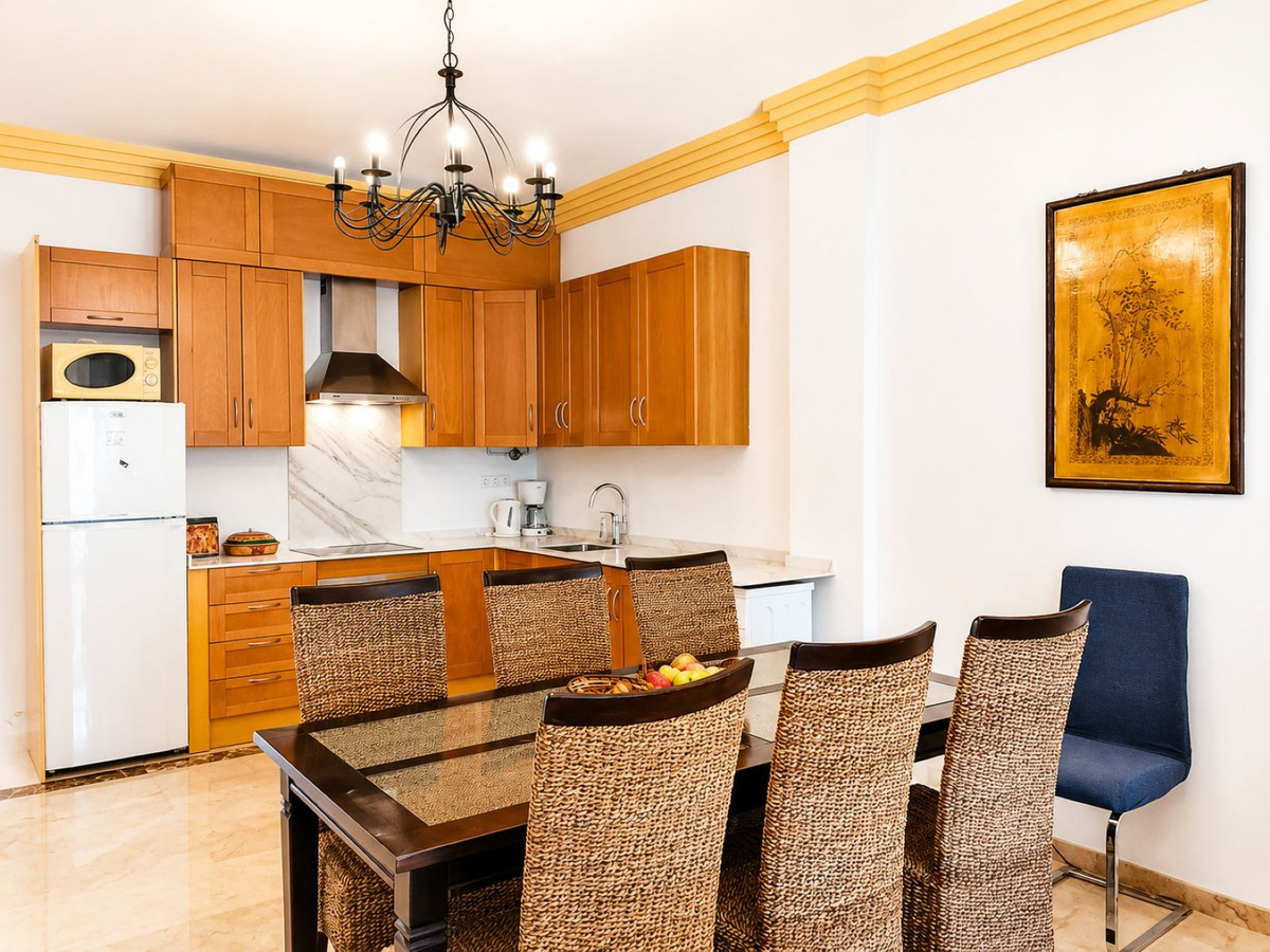 Appartement te koop in Nueva Andalucía | 3 slaapkamers H5437414